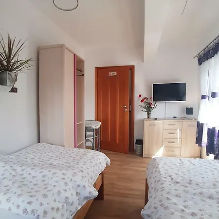 Privat bolig Pokoje Kwiatowe *