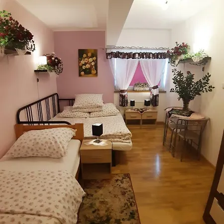 Privat bolig Pokoje Kwiatowe